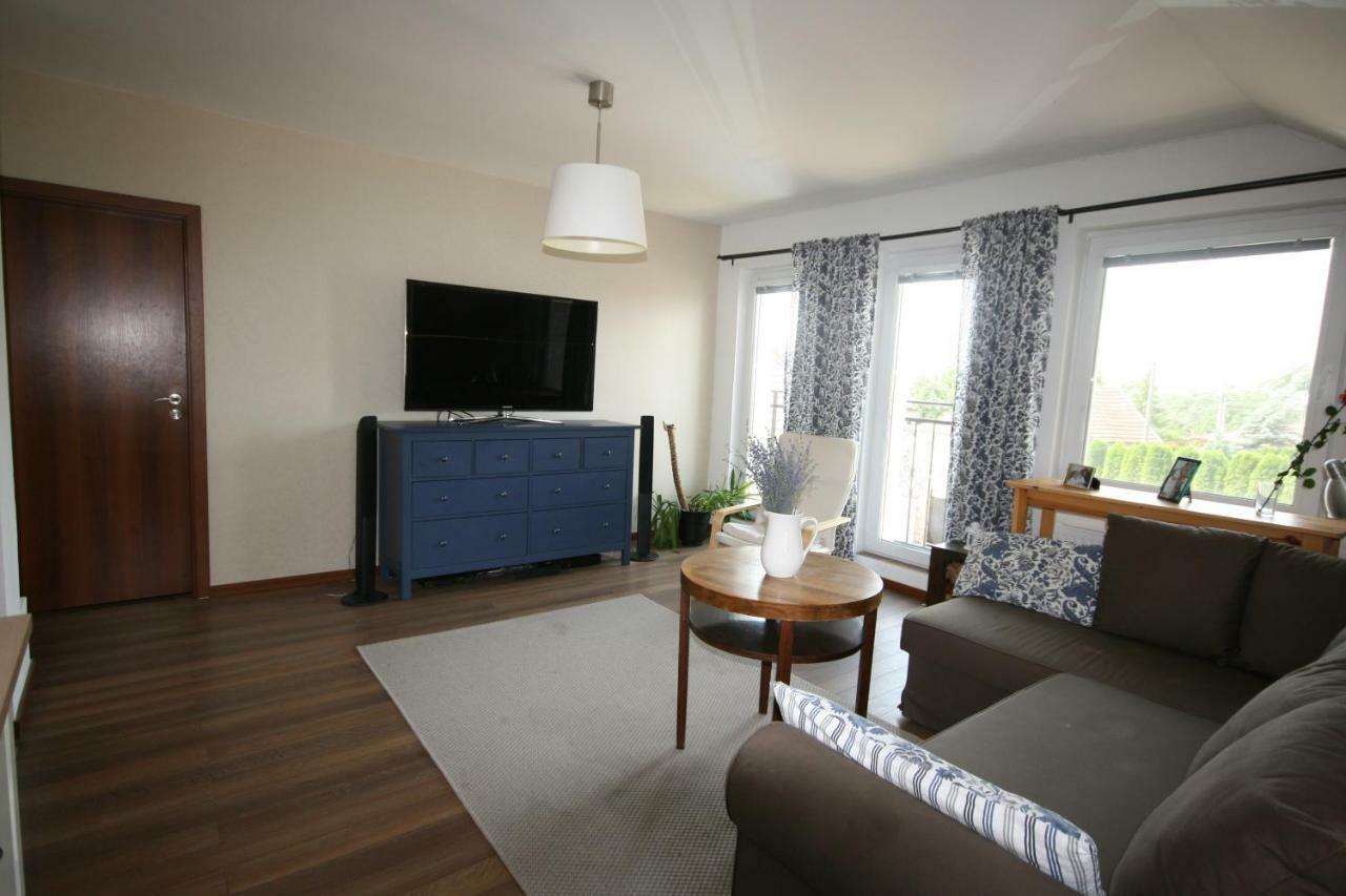 Walnut Apartment With Sauna And Pond Topoľčany Εξωτερικό φωτογραφία